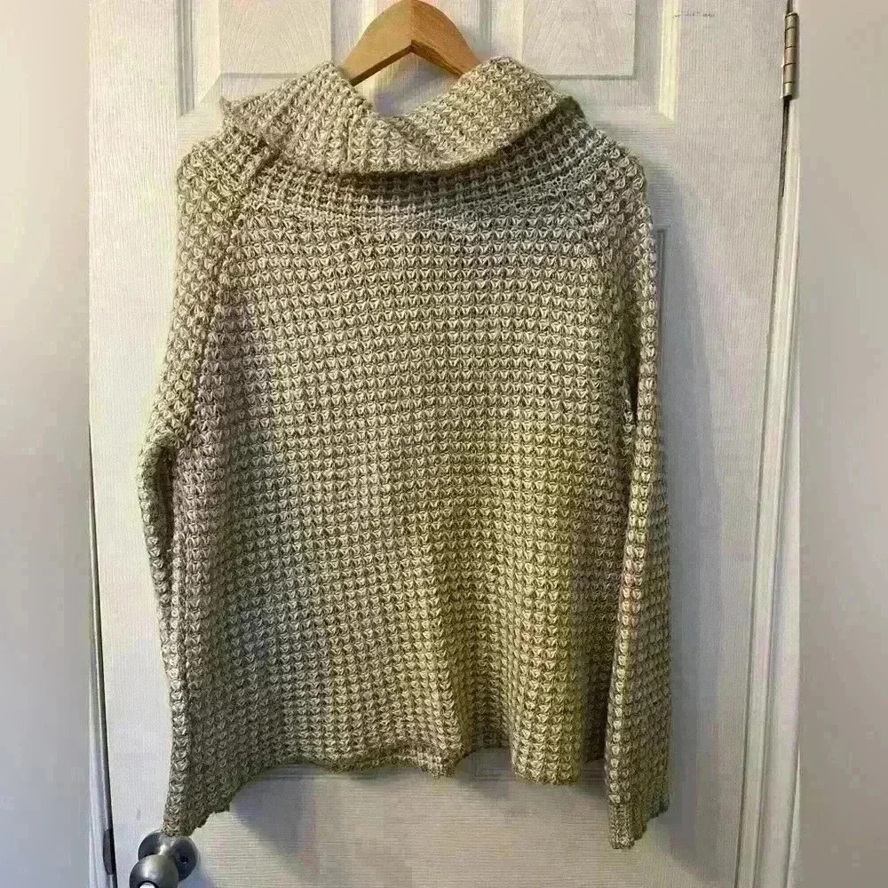 women’s BB Dakota wool blend cowl neck waffle knit size Large